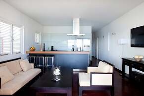 Scuba Lodge & Ocean Suites