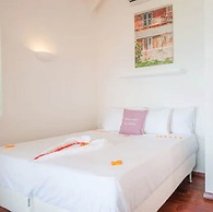 Scuba Lodge & Ocean Suites