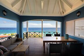 Scuba Lodge & Ocean Suites