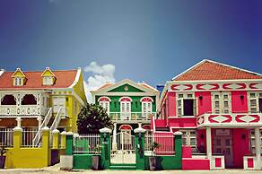 Scuba Lodge & Ocean Suites