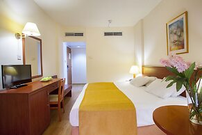 Kapetanios Limassol Hotel