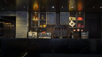 Crowne Plaza Kochi by IHG