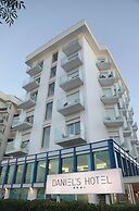 Daniel's Hotel