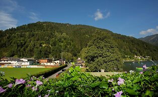 JUNGES HOTEL ZELL AM SEE - Hostel