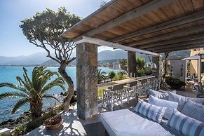 Skajado Cottages & Apartments