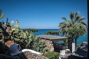 Skajado Cottages & Apartments