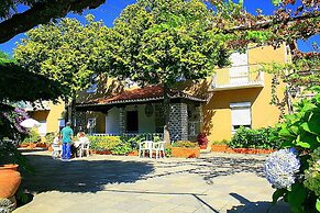 Corredoura Garden Alojamento