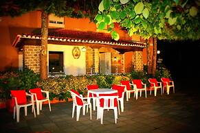 Corredoura Garden Alojamento