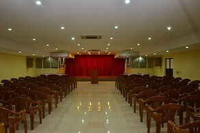 Indismart Woodbourne Resort