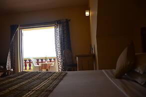 Indismart Woodbourne Resort