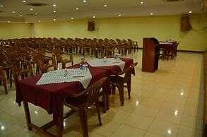 Indismart Woodbourne Resort