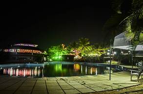 Indismart Woodbourne Resort