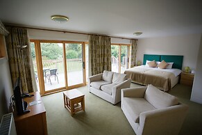 Donnington Grove Country Club