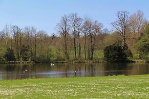 Donnington Grove Country Club
