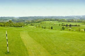 Donnington Grove Country Club