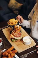 Donnington Grove Country Club