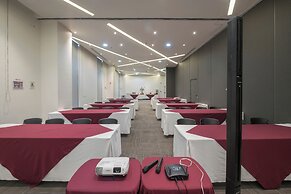 Ramada Encore by Wyndham Guadalajara Sur
