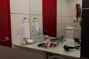 Ramada Encore by Wyndham Guadalajara Sur