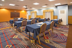 Holiday Inn Express Hotel & Suites Denver North - Thornton by IHG