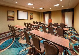 Holiday Inn Express Hotel & Suites Red Bluff-South Redding by IHG