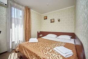 Royal Street Hotel