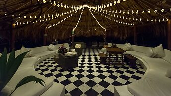 Hotel Coralina Island