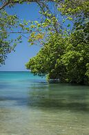 Hotel Coralina Island