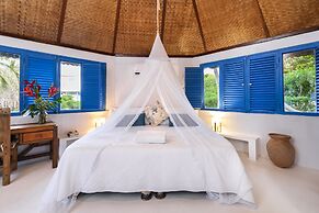 Hotel Coralina Island