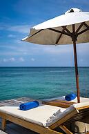 Hotel Coralina Island