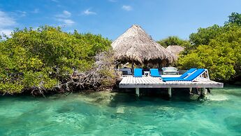 Hotel Coralina Island