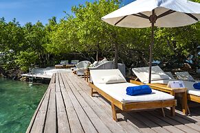 Hotel Coralina Island