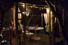 Hotel Coralina Island