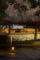 Hotel Coralina Island