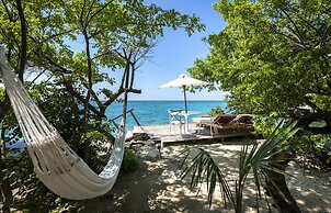 Hotel Coralina Island