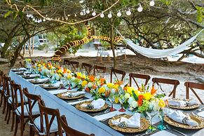 Hotel Coralina Island