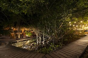 Hotel Coralina Island