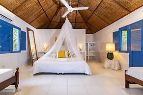 Hotel Coralina Island