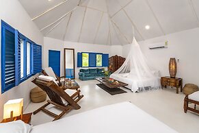 Hotel Coralina Island