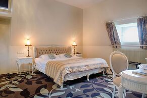 Wyndham Halcyon Resort La Souterraine
