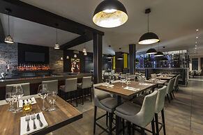 Imperia Hotel & Suites Terrebonne