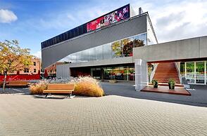 Imperia Hotel & Suites Terrebonne