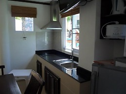 Chaweng Noi Residence