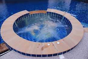 Chaweng Noi Residence