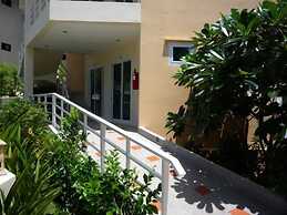 Chaweng Noi Residence