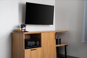 Hampton Inn Neptune/Wall