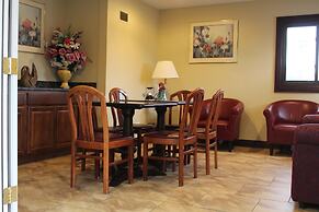 American Inn & Suites