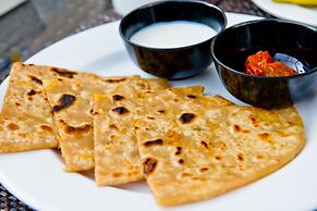 Bloomrooms @ Link Road