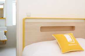 Bloomrooms @ Link Road