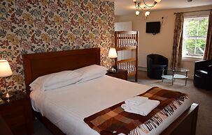 The Elphinstone Hotel