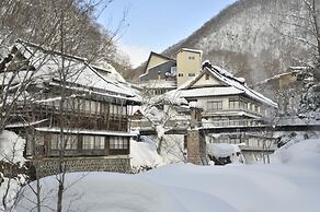 Takaragawa Onsen Osenkaku